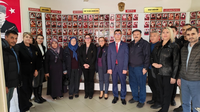 CHP’Lİ AKGÜNGÖR’DEN ŞEHİT AİLELERİNE VE GAZİLERE ZİYARET